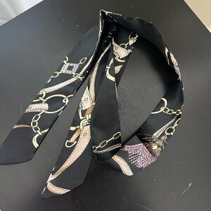 Elegant Black and Gold Women's Scarf